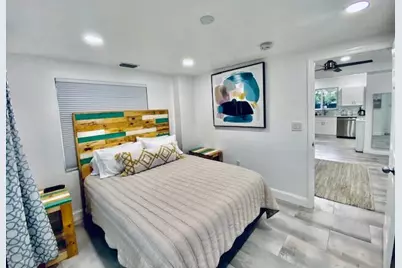 701 NE 17 Way, Fort Lauderdale, FL 33304 - Photo 15