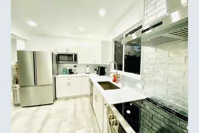 701 NE 17 Way, Fort Lauderdale, FL 33304 - Photo 21