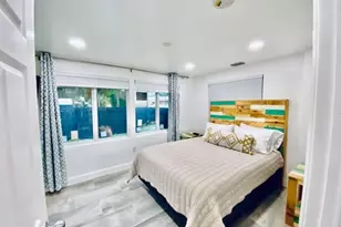 701 NE 17th Way, Fort Lauderdale, FL 33304 - Photo 13