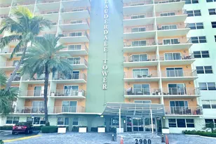 2900 NE 30th St, Fort Lauderdale, FL 33306 - Photo 3