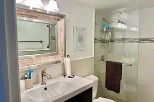 2900 NE 30th St, Fort Lauderdale, FL 33306 - Photo 11