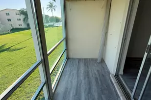 370 E Horizons, Boynton Beach, FL 33435 - Photo 15
