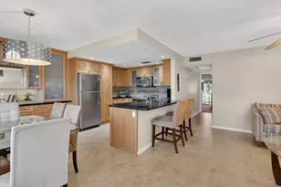 1027 Yarmouth Dr, Boca Raton, FL 33434 - Photo 11