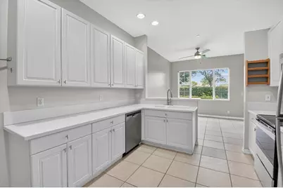 51 Lancaster Road, Boynton Beach, FL 33426 - Photo 15