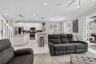 6249 SW 194th Ave, Pembroke Pines, FL 33332 - Photo 9