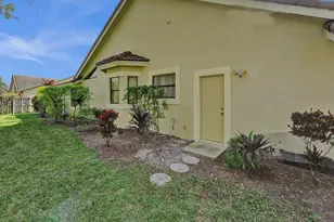 5029 NW 98th Ln, Coral Springs, FL 33076 - Photo 5
