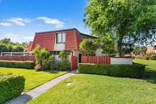 3856 Victoria Dr, West Palm Beach, FL 33406 - Photo 1