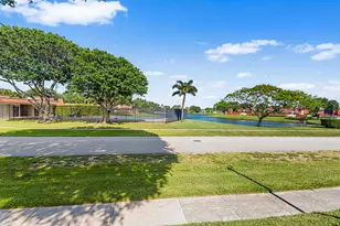 3856 Victoria Dr, West Palm Beach, FL 33406 - Photo 25