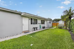 6281 Moseley St, Hollywood, FL 33024 - Photo 5
