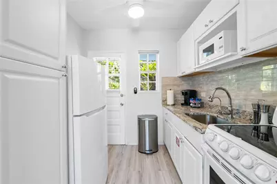 3015 Seville Street #7, Fort Lauderdale, FL 33304 - Photo 13