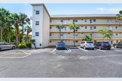 2515 NE 1st Court #4020, Boynton Beach, FL 33435 - Photo 1