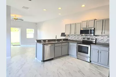 1112 Andrew Aviles Circle, Tampa, FL 33619 - Photo 3