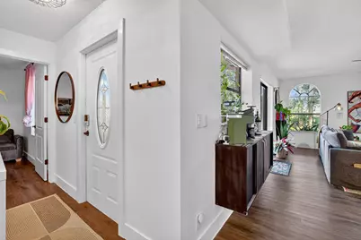4005 Village Drive #B, Delray Beach, FL 33445 - Photo 15