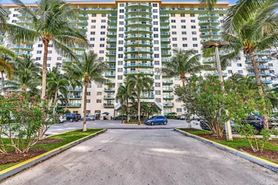 19390 Collins Avenue #421, Sunny Isles Beach, FL 33160 - Photo 51