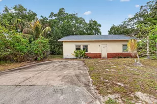 968 NE Kubin Ave, Jensen Beach, FL 34957 - Photo 1