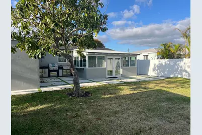 355 Maddock Street, West Palm Beach, FL 33405 - Photo 21