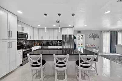 650 NW 38th Place, Deerfield Beach, FL 33064 - Photo 29