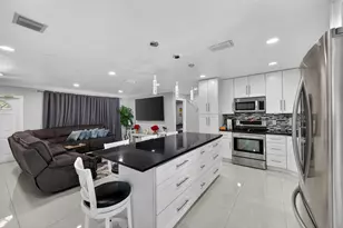 650 NW 38th Pl, Deerfield Beach, FL 33064 - Photo 27