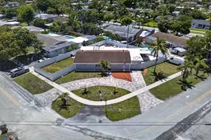 650 NW 38th Pl, Deerfield Beach, FL 33064 - Photo 43