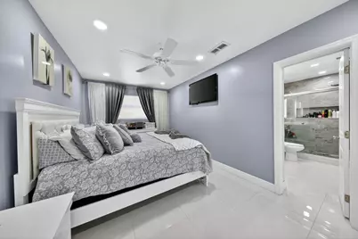 650 NW 38th Place, Deerfield Beach, FL 33064 - Photo 35