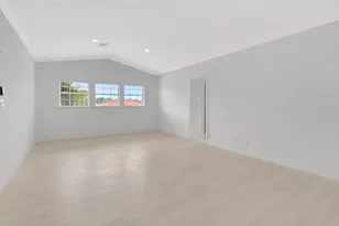 237 NW 7th St, Boca Raton, FL 33432 - Photo 37