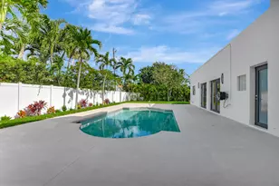 237 NW 7th St, Boca Raton, FL 33432 - Photo 45