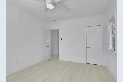 237 NW 7th Street, Boca Raton, FL 33432 - Photo 25