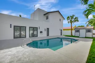237 NW 7th St, Boca Raton, FL 33432 - Photo 51