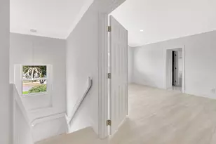 237 NW 7th St, Boca Raton, FL 33432 - Photo 35