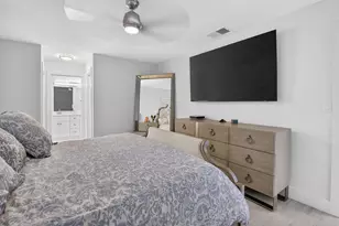 658 NW 7th Ave, Boca Raton, FL 33486 - Photo 21