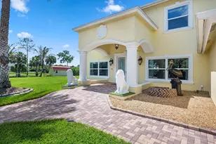 17948 N 33rd Rd Road N, The Acreage, FL 33470 - Photo 13