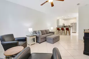 123 E Thatch Palm Cir, Jupiter, FL 33458 - Photo 7