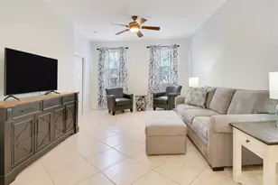 123 E Thatch Palm Cir, Jupiter, FL 33458 - Photo 5