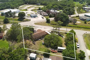 902 Angle Rd, Fort Pierce, FL 34947 - Photo 9