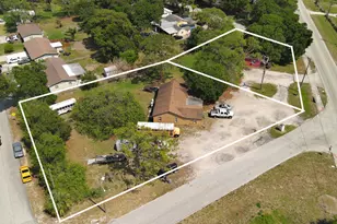 902 Angle Rd, Fort Pierce, FL 34947 - Photo 5