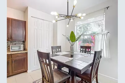 11931 SW Crestwood Circle, Port Saint Lucie, FL 34987 - Photo 11