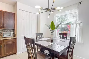 11931 SW Crestwood Cir, Port Saint Lucie, FL 34987 - Photo 11
