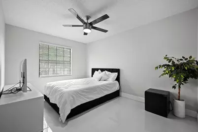 1779 Harborside Circle, Wellington, FL 33414 - Photo 19
