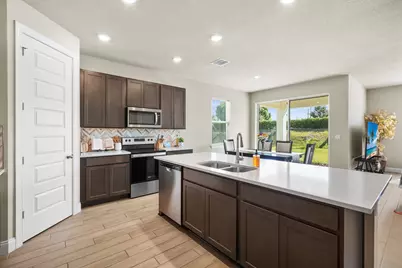 8588 Dahlia Circle, Port Saint Lucie, FL 34986 - Photo 13