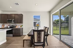 8588 Dahlia Cir, Port Saint Lucie, FL 34986 - Photo 15