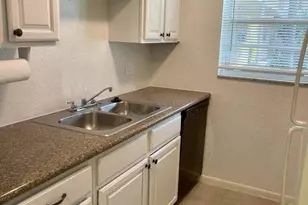 200 Croton Ave, Lantana, FL 33462 - Photo 7