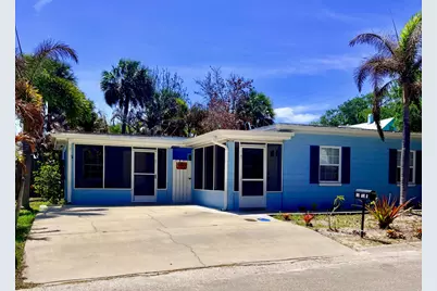 105 Avenue D Avenue #Unit A And Unit B, Fort Pierce, FL 34950 - Photo 1