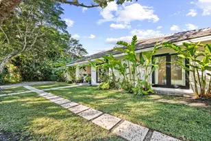 11685 Maidstone Dr, Wellington, FL 33414 - Photo 67