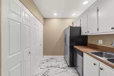 4585 Holly Lake Drive, Lake Worth, FL 33463 - Photo 15