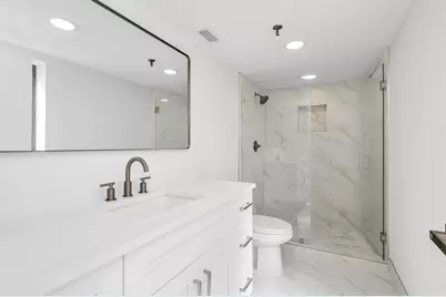 7290 Kinghurst Drive #301, Delray Beach, FL 33446 - Photo 11