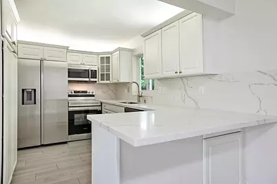 9593 Richmond Circle #-, Boca Raton, FL 33434 - Photo 5