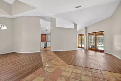 5333 N Springs Way, Coral Springs, FL 33076 - Photo 9