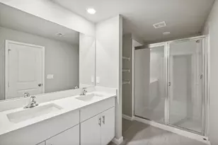 423 Salisbury Cir, Fort Pierce, FL 34982 - Photo 15