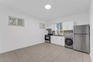 1340 NE 1st Ave., Fort Lauderdale, FL 33304 - Photo 3