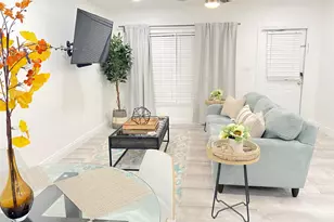 626 NE 17th Way, Fort Lauderdale, FL 33304 - Photo 17